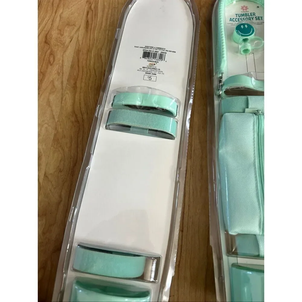 Tumbler accessory set fits 40 FL oz green color